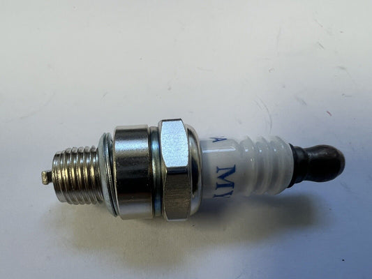 Spark Plug Fit Yardking Line Trimmer Brushcutter 883222 1697318