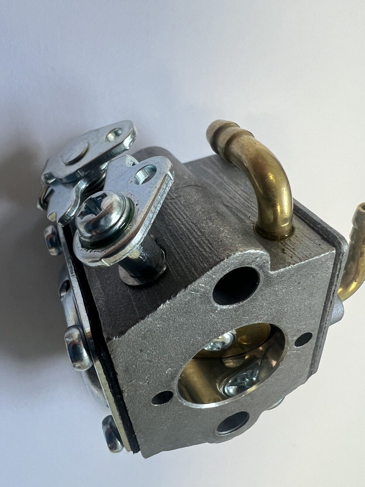 Carburetor for YUKON BLACKEAGLE chainsaw 50CC 52CC 58CC 62CC 5200 5800 6200