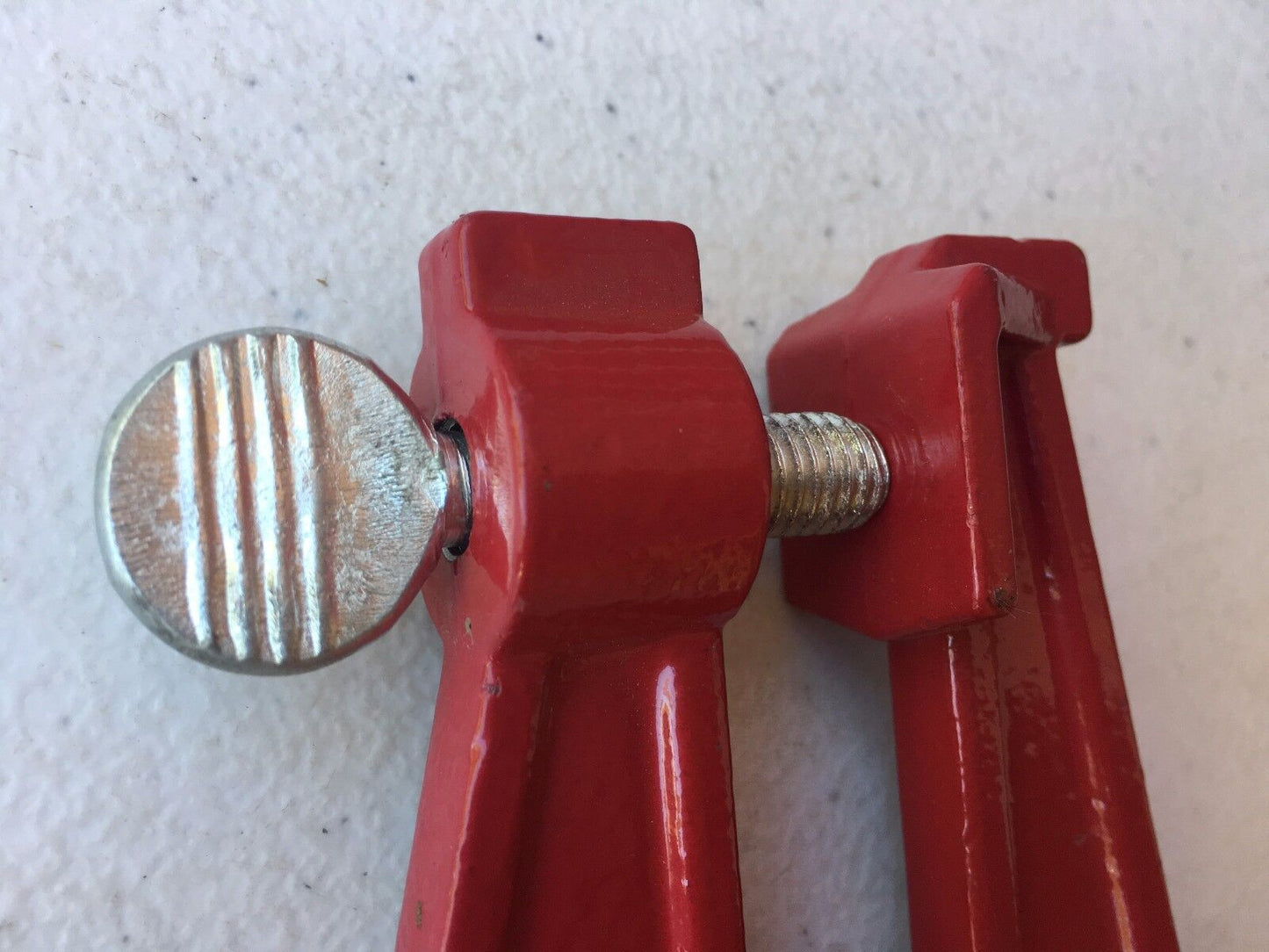 1X CHAINSAW CHAIN STUMP FILE VISE FOR CHAINSAW SHARPENER