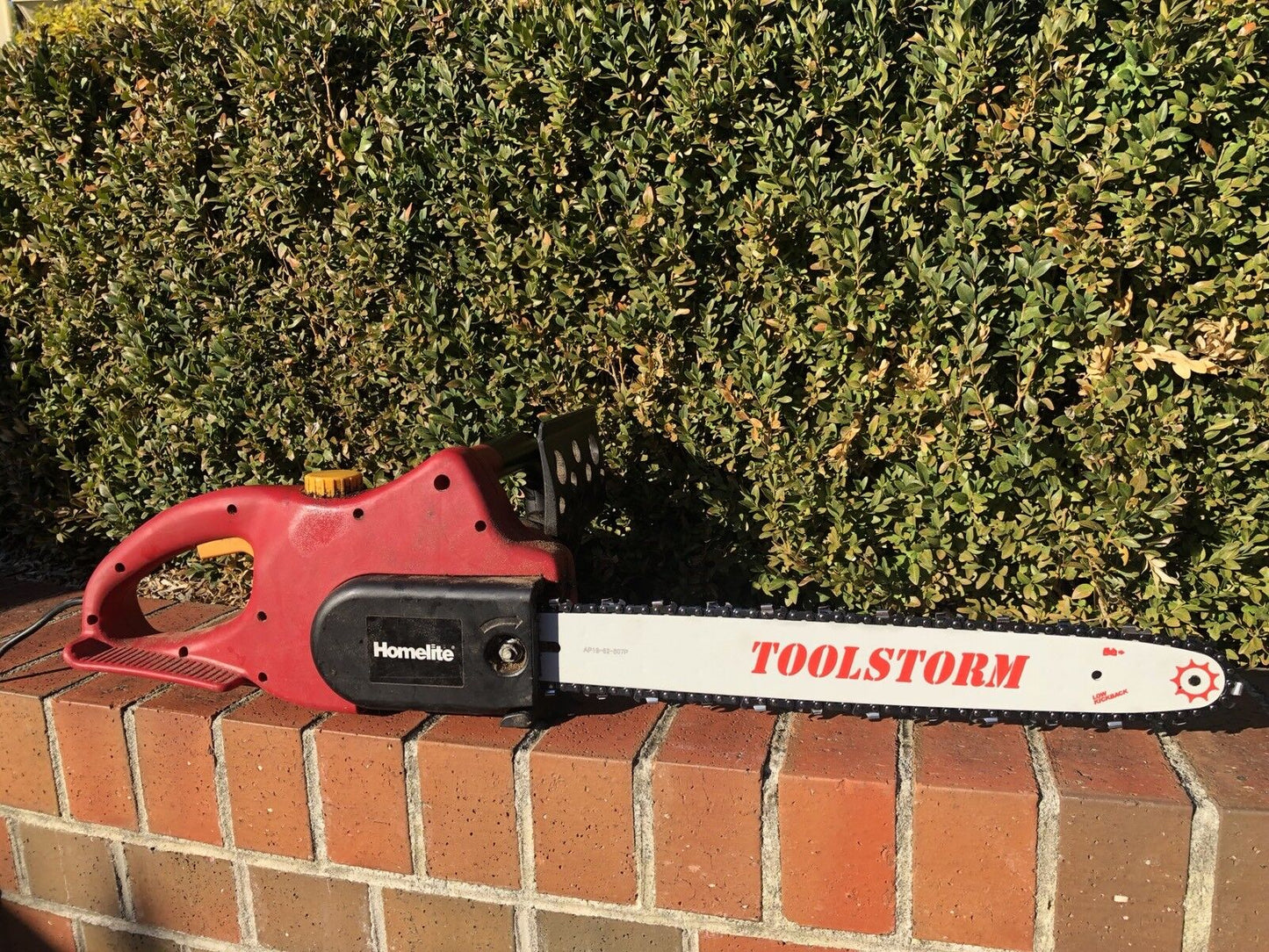 18" CHAINSAW BAR & 3 CHAINS COMBO 3/8LP,050,62DL FOR RYOBI CHAINSAW RCS4240NB