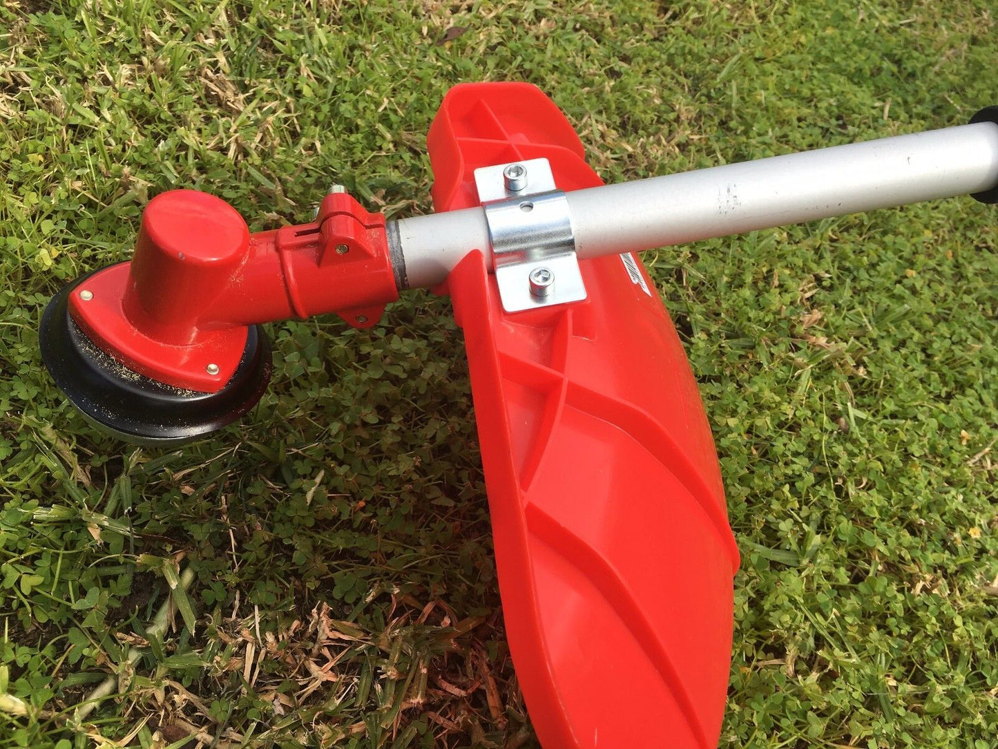 Grass Board Replacement Fit Yardking 24.5cc 4 Stroke Line Trimmer 1697318