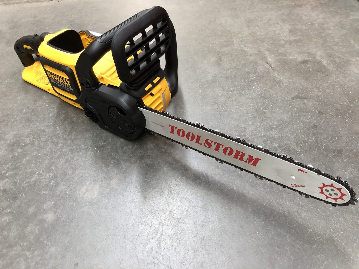 16" BAR & 3 CHAIN Fits DeWalt 60V / 54V XR FLEXVOLT Cordless Chainsaw DCCS670